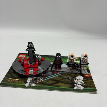 LEGO Star Wars set 75001